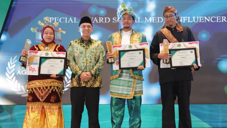 Penerima Penyuluh Agama Islam Award 2024. (FOTO: Kemenag).