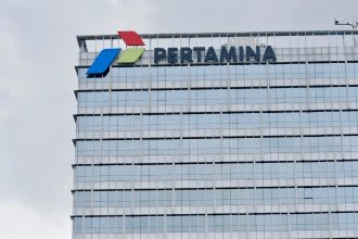 Beragam kegiatan Mahasiswa penerima Beasiswa Pertamina Sobat Bumi, salah satunya ikut berperan dalam program pelestarian lingkungan dan Desa Energi Berdikari Sobat Bumi. (INVERSI/Dok Pertamina)