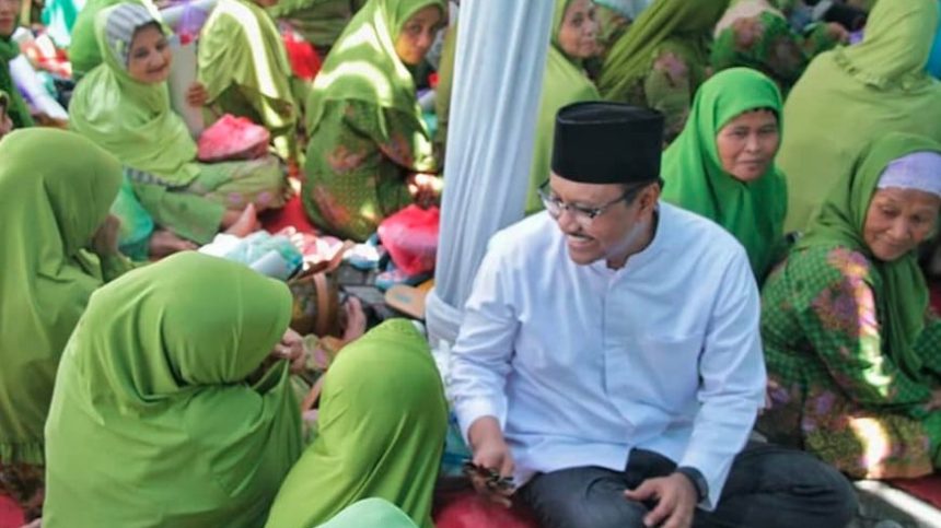 Karir Gus Ipul di pemerintahan sudah panjang. Ia pernah menjadi Wakil Gubernur Jawa Timur dari 2009 hingga 2019, dan Menteri Pembangunan Daerah Tertinggal Indonesia pada 2004-2007.