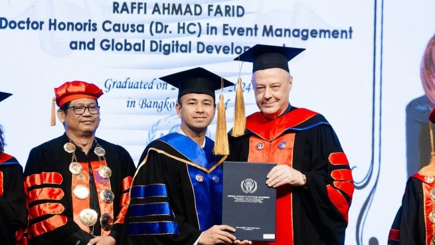 Gelar Doktor Honoris Causa yang diraih Raffi di bidang "Event Management and Global Digital Development" merupakan bukti nyata dari dedikasinya selama puluhan tahun dalam memajukan industri hiburan di Indonesia. Raffi dikenal sebagai sosok yang aktif dan inovatif dalam mengembangkan berbagai program dan acara yang menghibur masyarakat.