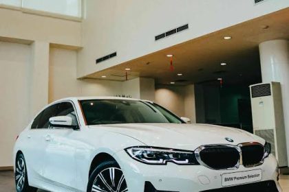 Spesifikasi Sedan Sport BMW 320i. (Foto: Tunas BMW)