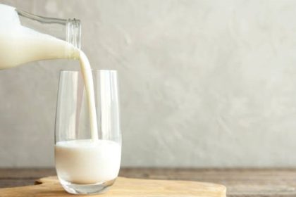 Protein dan vitamin D dalam susu ikan dapat membantu meningkatkan sistem kekebalan tubuh.