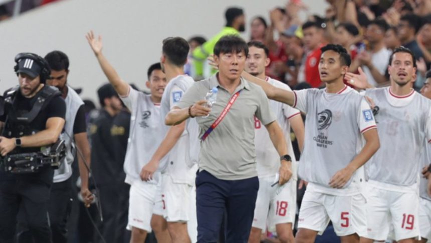 Menurut Erick Thohir, pertandingan Timnas Indonesia melawan Australia yang akan digelar di Stadion Utama Gelora Bung Karno (SUGBK) pada Selasa, 10 September 2024, pukul 19.00 WIB, adalah langkah penting bagi Garuda untuk semakin mendekati pentas dunia.