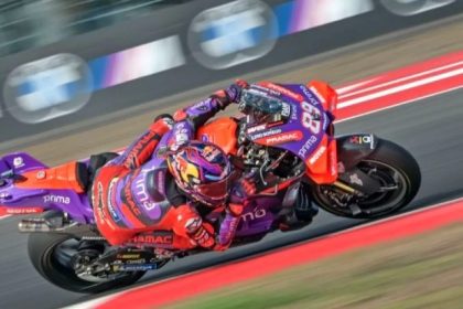 "Pertamina Mandalika International Circuit kembali menjadi tuan rumah event balap internasional, MotoGP. Ini menjadi kesempatan emas Indonesia untuk mengenalkan pariwisata Indonesia khususnya Mandalika sebagai destinasi sport tourism berkelas dunia," jelas Erick.