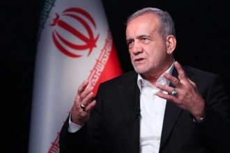 Sementara itu, Presiden Iran, Masoud Pezeshkian, mengklarifikasi bahwa pemerintahannya tidak sedang mencari perang dengan Israel, namun mereka akan bertindak tegas dalam menghadapi ancaman apa pun.