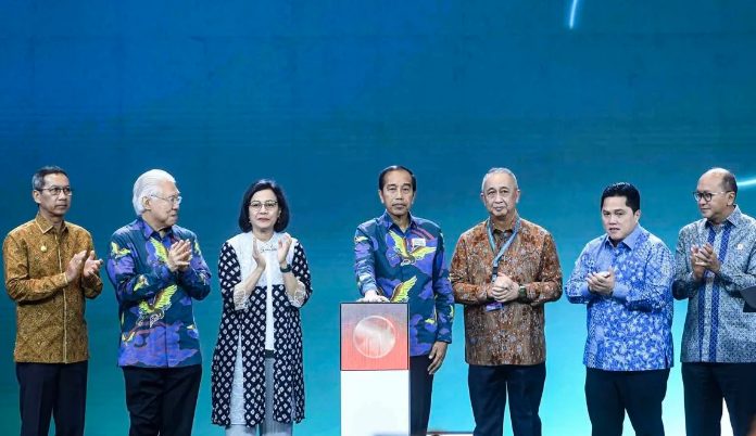 "Pulang ke Solo dahulu, tidur," tambahnya dengan nada santai.