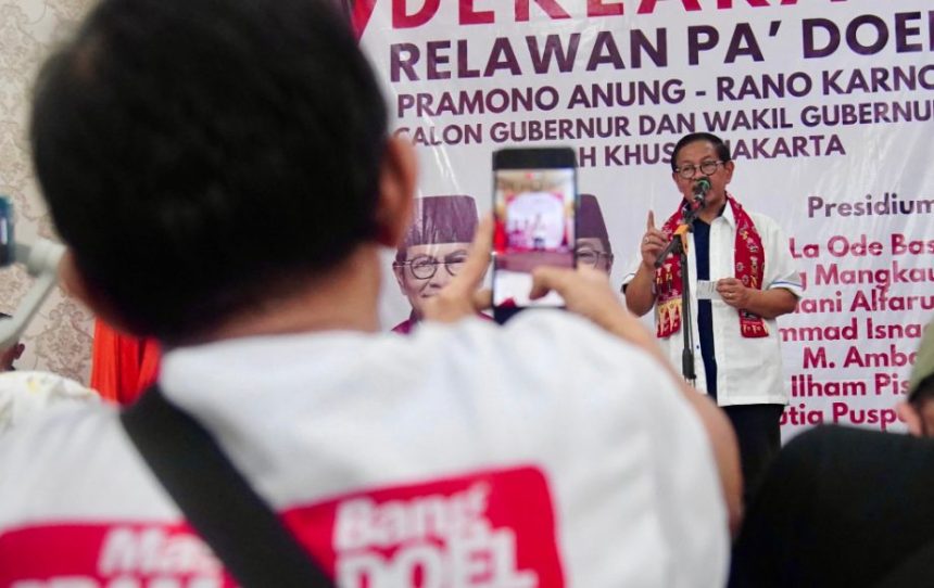 "Masyarakat harus dibuat secara rasional apakah janji itu bisa dipenuhi tidak yang diucapkan. Kalau saya, apa yang saya sampaikan saya yakin saya bisa memenuhi itu," ujar Pramono saat blusukan di kawasan Pademangan, Jakarta Utara, Selasa, 8 Oktober 2024.