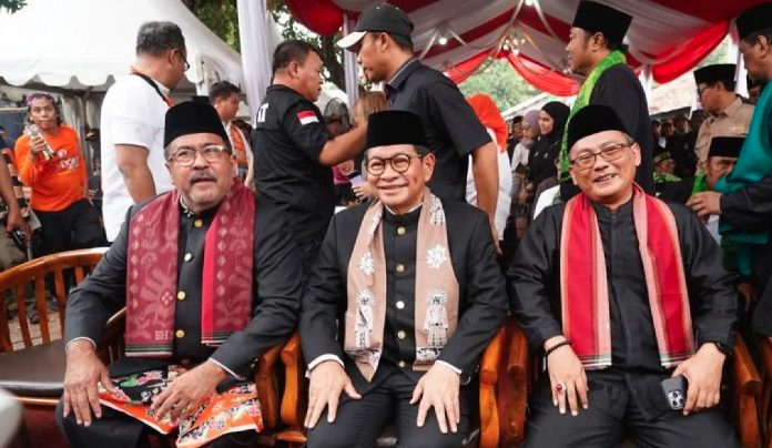 Cyril Raoul Hakim, atau yang akrab disapa Chico Hakim, selaku juru bicara tim pemenangan Pramono Anung-Rano Karno, merespons hasil survei tersebut dengan menekankan bahwa survei hanyalah salah satu variabel yang mereka gunakan sebagai acuan.