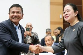 Herindra resmi disetujui sebagai Kepala BIN menggantikan Budi Gunawan, setelah melalui uji kelayakan yang digelar tertutup oleh DPR. Rencananya, pada Kamis, 17 Oktober 2024, DPR akan mengadakan rapat paripurna untuk mengesahkan Herindra sebagai Kepala BIN yang baru. Jadwal pelantikan sendiri akan ditentukan oleh pemerintah.