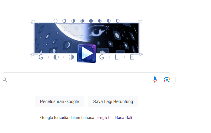 Google turut memberikan penjelasan menarik tentang fase bulan separuh yang dikenal secara ilmiah sebagai kuartal bulan. Meskipun sering disebut "separuh," bulan separuh sebenarnya hanya menunjukkan seperempat bagian bulan yang disinari matahari. Fase ini terjadi dua kali dalam siklus bulan: pertama saat bulan semakin terang menuju bulan purnama, dan kedua saat bulan kembali gelap menuju bulan baru.