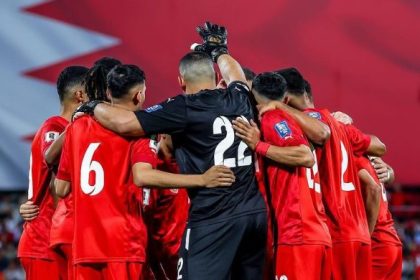 Timnas Bahrain kini menghadapi risiko sanksi berat dari AFC dan FIFA akibat permintaan mereka untuk memindahkan laga melawan Timnas Indonesia di Kualifikasi Piala Dunia 2026 di Jakarta. (Foto: Instagram/bahrainfa)